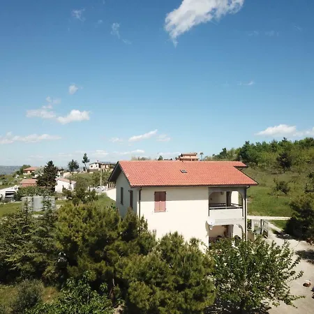 Casa Panoramica In Collina-hills, Mountains, Sea Apartment Cologna (Teramo)